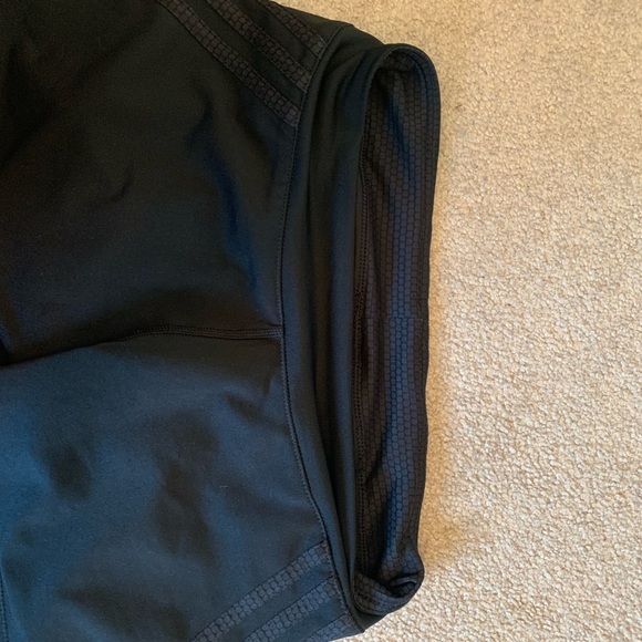 Adidas Black Workout Athletic Shorts - Size S/4 - Picture 3 of 5